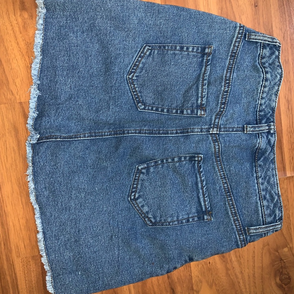 Wild Fable skirt - Picture 2 of 3